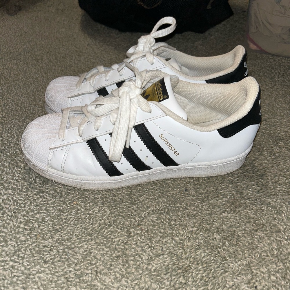 Kid’s adidas Super Stars!